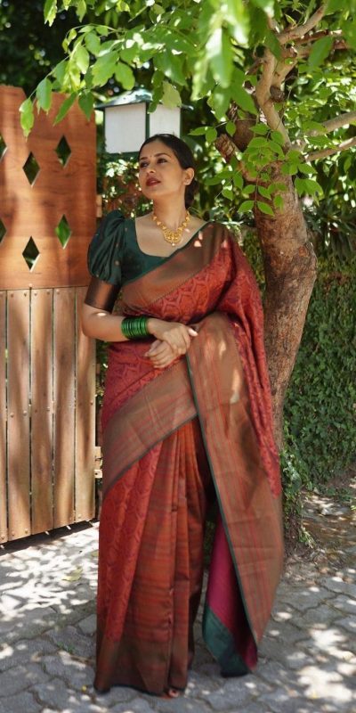 Beautiful Maroon Color Soft Lichi Silk Saree With Ordinary Design Saree