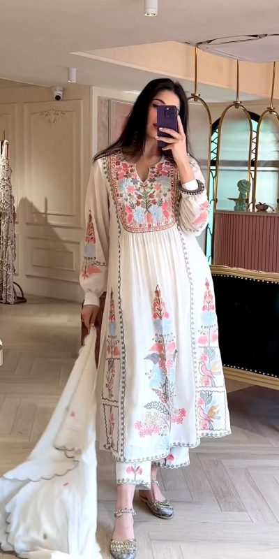 awesome-white-color-georgette-with-embroidery-work-salwar-suit