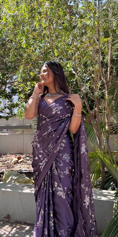 the-simple-purple-color-heavy-embroidery-work-saree