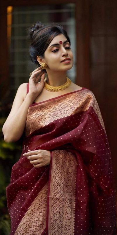 KP 4012 Maroon Color Soft Lichi Silk Cloth Beautiful Rich Pallu Saree Casual, Party Wear, Wedding, Events Etc.   Expected Delivery 4-6 Working Days @ 1349 | Sarees, Bollywood Sarees, Creative Sarees, Designer Sarees, Embroidered Sarees, Ethnic Saree, Modern Digital sarees, Party Wear Sarees