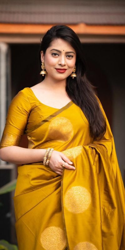 KP 5062 Mastered Gold Color Soft Lichi Silk Cloth Rich Pallu Work Saree Casual, Party Wear, Wedding, Events Etc.   Expected Delivery 4-6 Working Days @ 1299/- | Sarees, Bollywood Sarees, Creative Sarees, Designer Sarees, Embroidered Sarees, Ethnic Saree, Modern Digital sarees, Party Wear Sarees