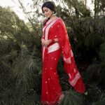 Aglow Red Color Soft Lichi Silk Ordinary Design Rich Pallu Saree