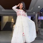 Graceful White Color Foix Georgette Thread Sequence Salwar Suit