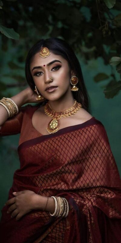 KP 5016 Maroon Color Soft Litchi Silk jacquard Work On All Over Saree Casual, Wedding, Festive, Events . Expected Delivery  4-6 Working Days @1399/- only                                                                                                                                             | Sarees, Bollywood Sarees, Creative Sarees, Designer Sarees, Embroidered Sarees, Ethnic Saree, Modern Digital sarees, Party Wear Sarees