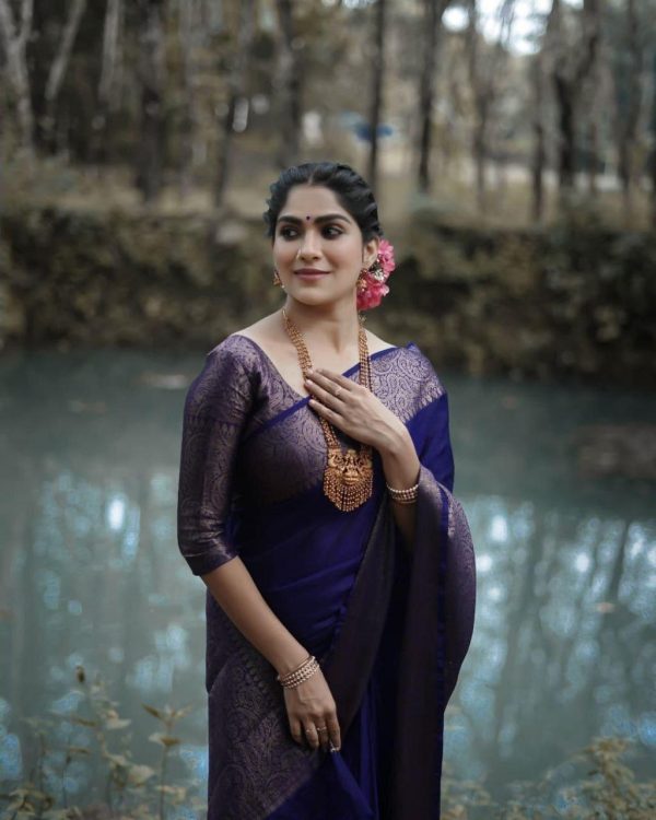 Perfect Navy Blue Color Soft Litchi Silk Jacquard Work Saree