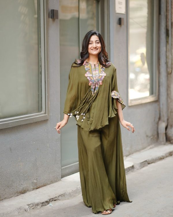 Mehandi Chinon Sequence Salwar Suit