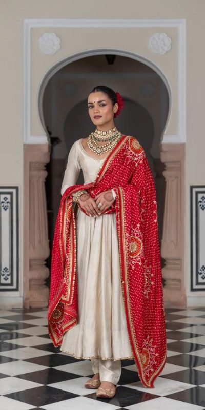 Off White Chinon Border Lace Salwar Suit