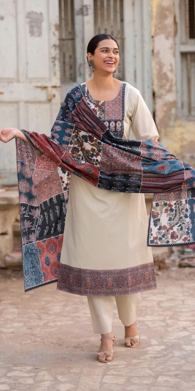 Off White Roman Printed Patch Salwar Suit