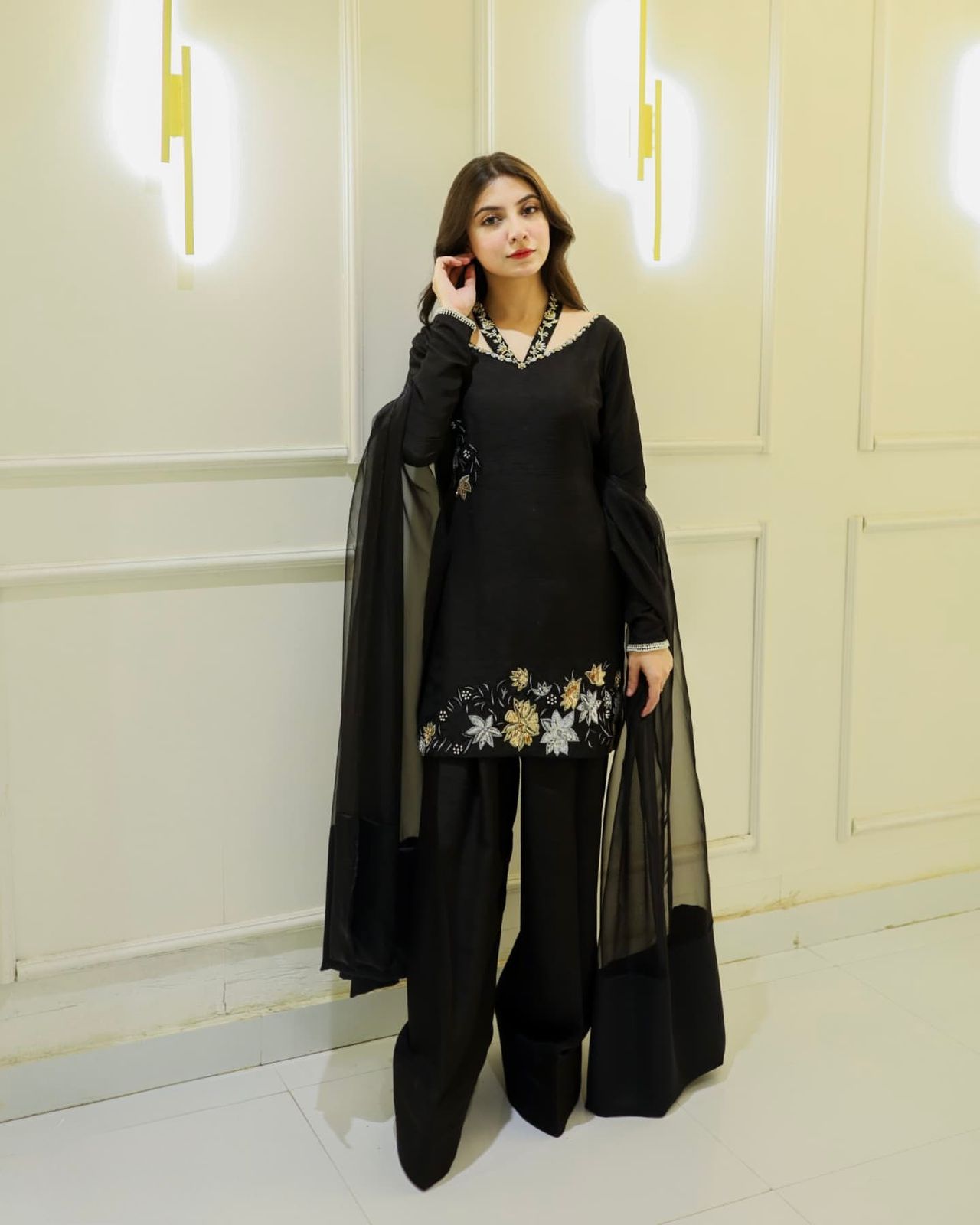 Black Natural Crep Silk Embroidery Salwar Suit - Image 9