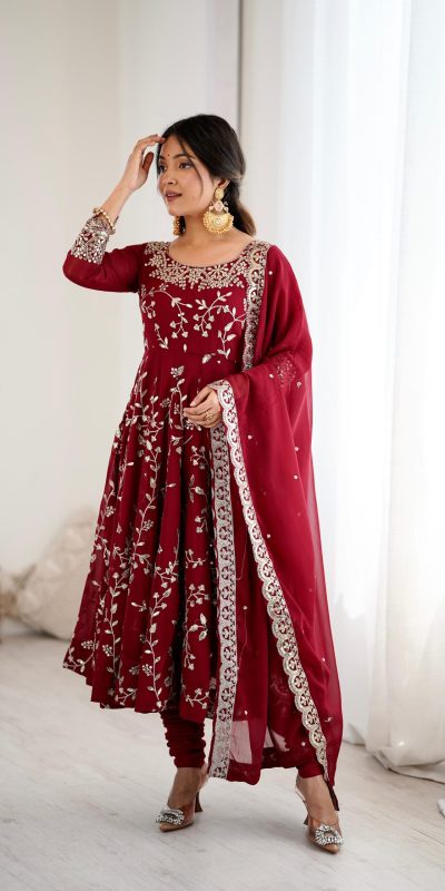 SRK 5299 Maroon Faux Georgette With Sequence Work Perfect for Wedding, Party, Temple Visit, Ganesh Chaturthi Festive, Events, 4-6 Working Days At 2149 | Gowns, Bollywood Gowns, Creative Gowns, Designer Gowns, Embroidered Gowns, Party Wear Gowns