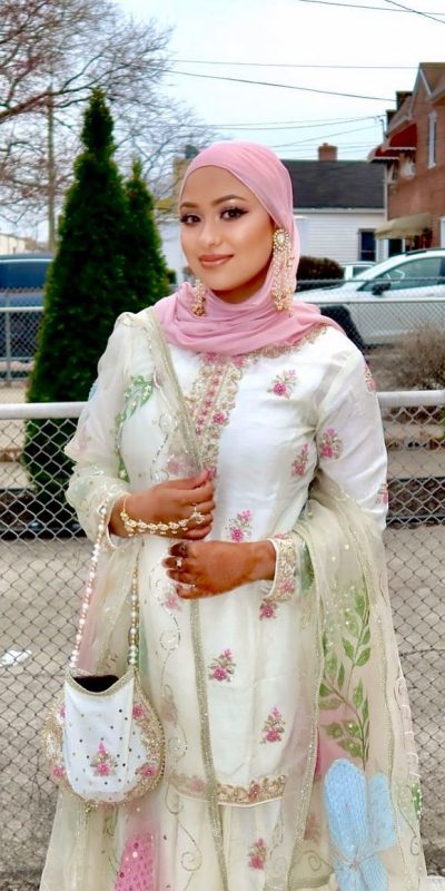 Off White Chinon Embroidery Work Salwar Suit