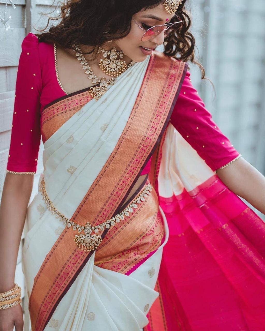 Pink Lichi Silk With Lace Jacquard Work Saree - Image 6