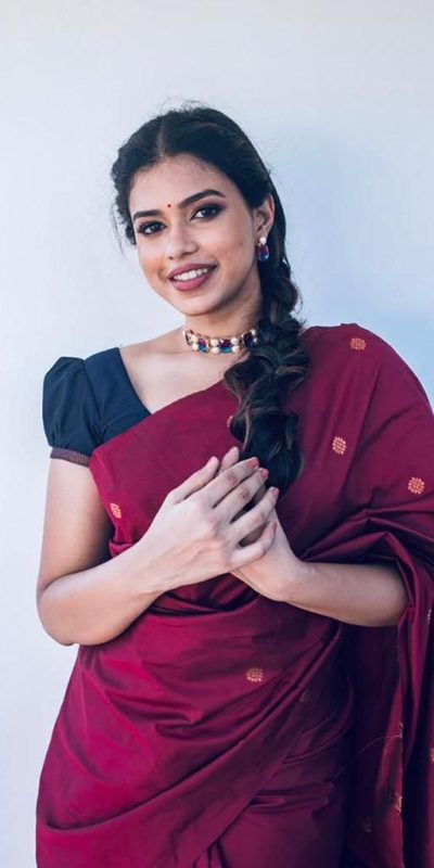 KP 5000 Red Soft Lichi Silk Saree with Designer Work. Wedding, Party, Festive, Events, Now at just ₹1249. Delivery 4-6 Working Days. Shop now. | Sarees, Bollywood Sarees, Creative Sarees, Designer Sarees, Embroidered Sarees, Ethnic Saree, Modern Digital sarees, Party Wear Sarees