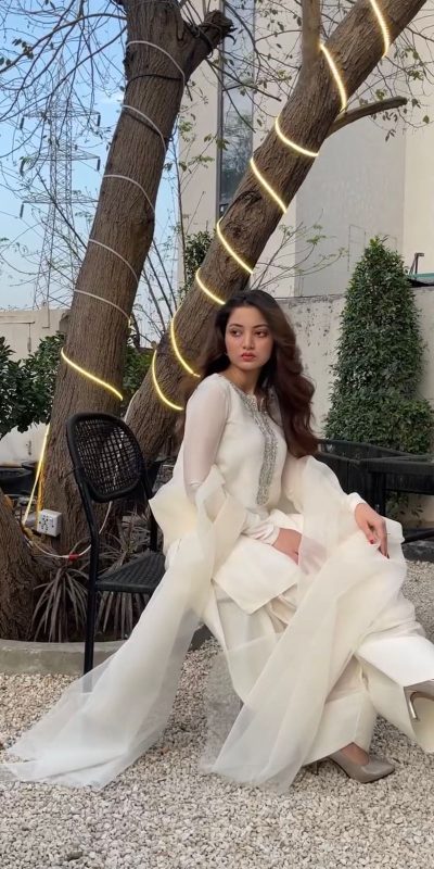 SRK 5252 White Faux Georgette Embroidery Work & Bead Work Salwar Suit . Wedding, Party, Festive, Events, Now at just ₹1499 | Jump Suits, Salwar suit, Designer Suits, Casual Suits, Creative suits, Palazzo Suits, Party Wear Suits, Patiala Suits, Straight Suits