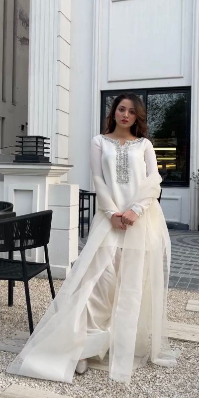 SRK 5252 White Faux Georgette Embroidery Work & Bead Work Salwar Suit . Wedding, Party, Festive, Events, Now at just ₹1499 | Jump Suits, Salwar suit, Designer Suits, Casual Suits, Creative suits, Palazzo Suits, Party Wear Suits, Patiala Suits, Straight Suits