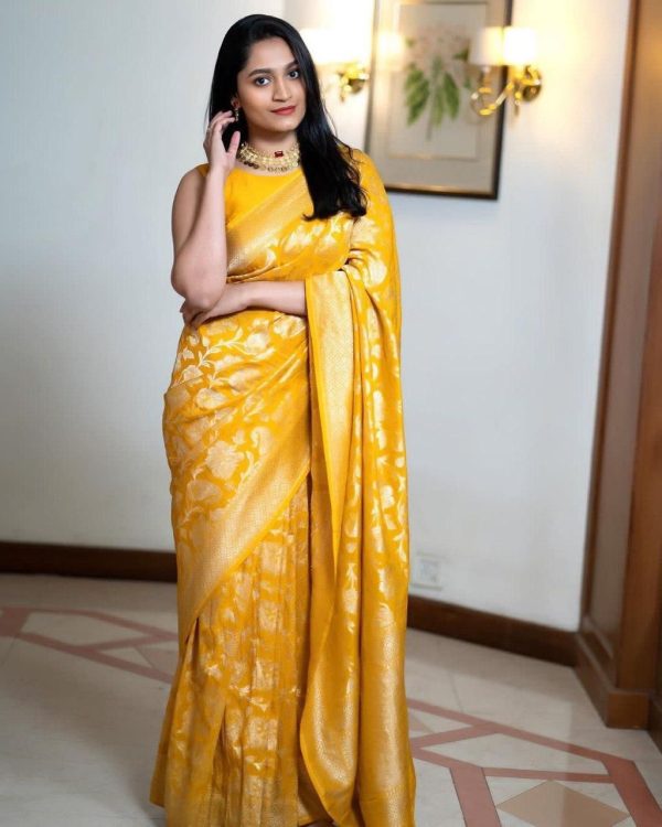 SC 239 Pink Georgette With Lace Work & Lace Border Saree . Wedding, Party, Festive, Events, Exclusive Offer ₹1599. Delivery 4-6 Working Days. Shop now. | Sarees, Bollywood Sarees, Creative Sarees, Designer Sarees, Embroidered Sarees, Ethnic Saree, Modern Digital sarees, Party Wear Sarees