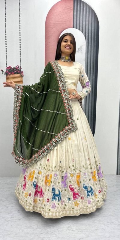 PC 503 Green in Pure Tissue Silk Cut Work & Lace Work Lehenga Choli . Now at just ₹2349. Delivery 4-6 Working Days. Shop now. | Lehenga, Bollywood Lehenga, Creative Lehenga, Designer Lehenga, Embroidered Lehenga, Party Wear Lehenga