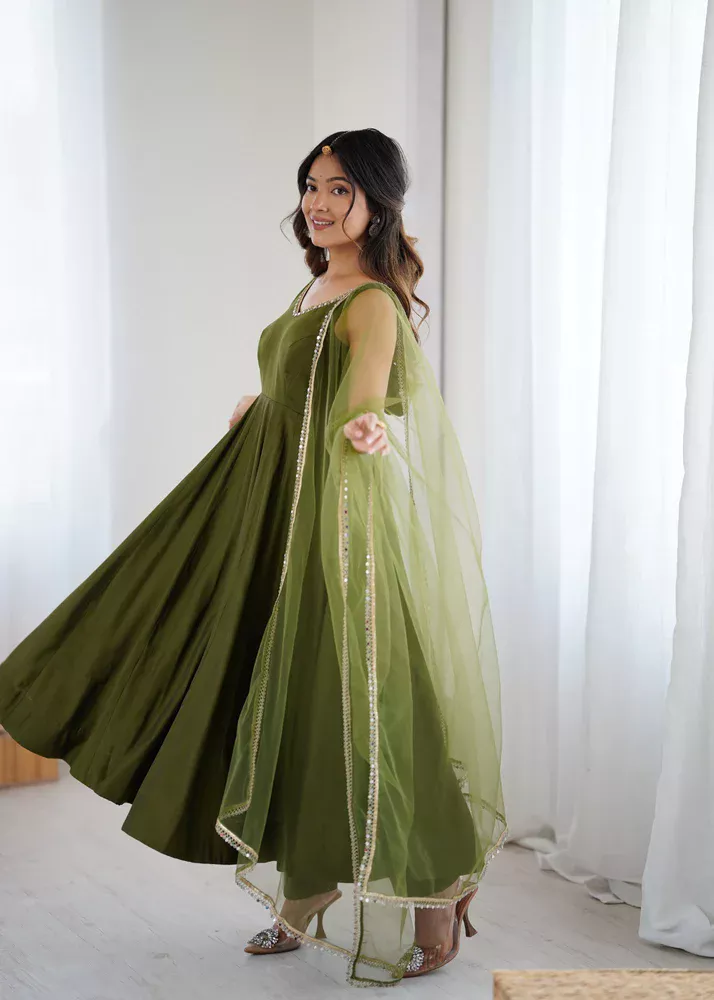 Mahendi Roman Silk Chanderi Mirror Work Gown - Image 6