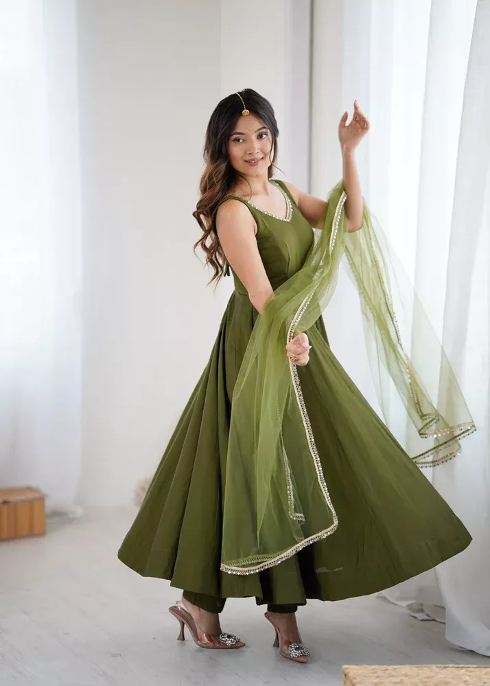 Mahendi Roman Silk Chanderi Mirror Work Gown - Image 5
