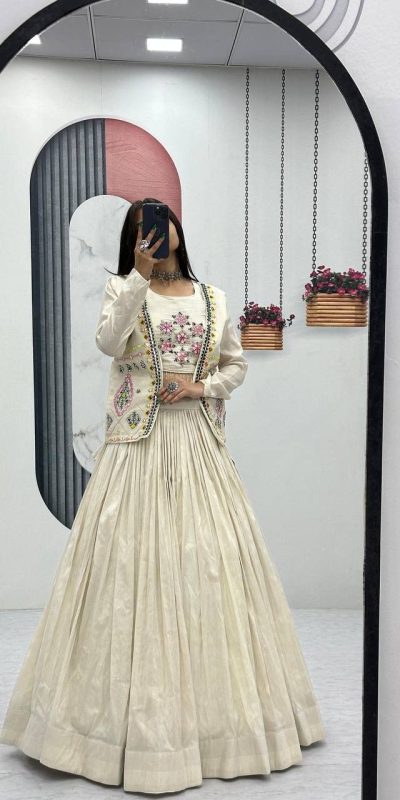 PC 522 Off White Tissue Simmer Lehenga Choli Perfect for Wedding, Party, Cultural Events, Diwali, Ganesh Chaturthi – . Exclusive Offer ₹3049. Deli | Jump Suits, Salwar suit, Designer Suits, Casual Suits, Creative suits, Palazzo Suits, Party Wear Suits, Patiala Suits, Straight Suits