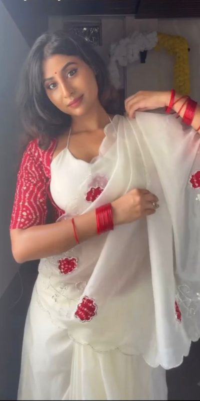 KP 3038 Yellow Soft Lichi Silk with Lace Border & Lace Work Saree . Special Price ₹1349. Delivery 4-6 Working Days. Shop now. | Sarees, Bollywood Sarees, Creative Sarees, Designer Sarees, Embroidered Sarees, Ethnic Saree, Modern Digital sarees, Party Wear Sarees