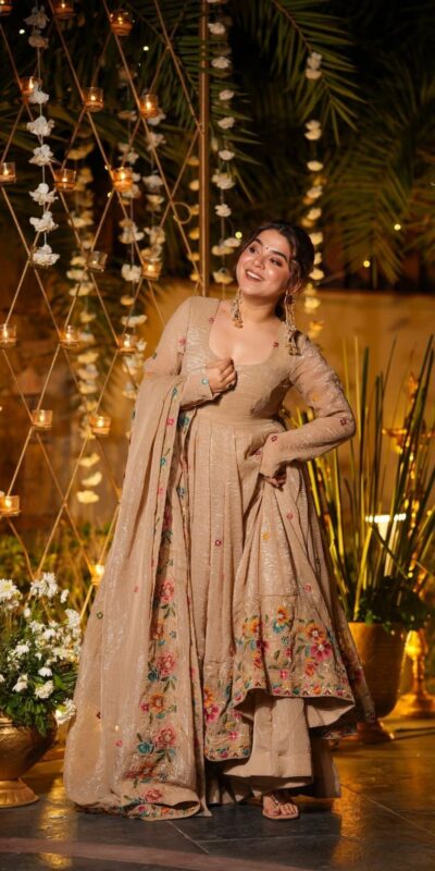 NSR 880 Cream Crunchy Silk Gown with Embroidery Work. Wedding, Party, Festive, Events Grab it for ₹2249. Delivery 4-6 Working Days. Shop now. | Gowns, Bollywood Gowns, Creative Gowns, Designer Gowns, Embroidered Gowns, Party Wear Gowns
