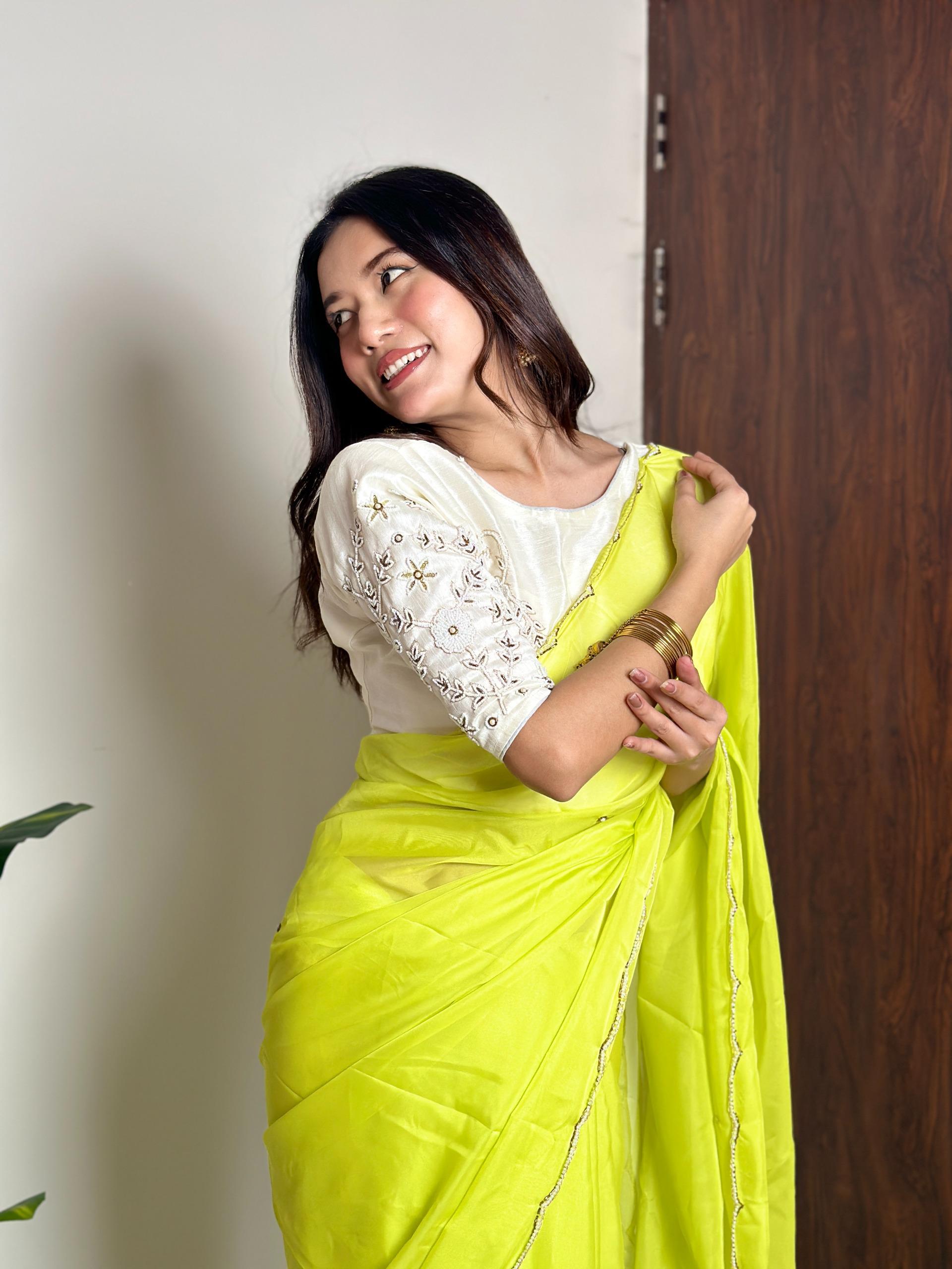 Lemon Yellow Soft Organza With Handwork Saree - Image 3