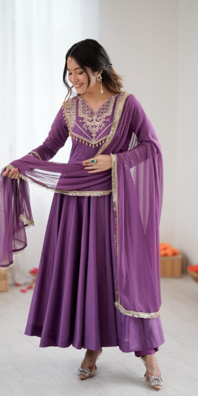 Lavender Roman Silk Lace Work Border Gown