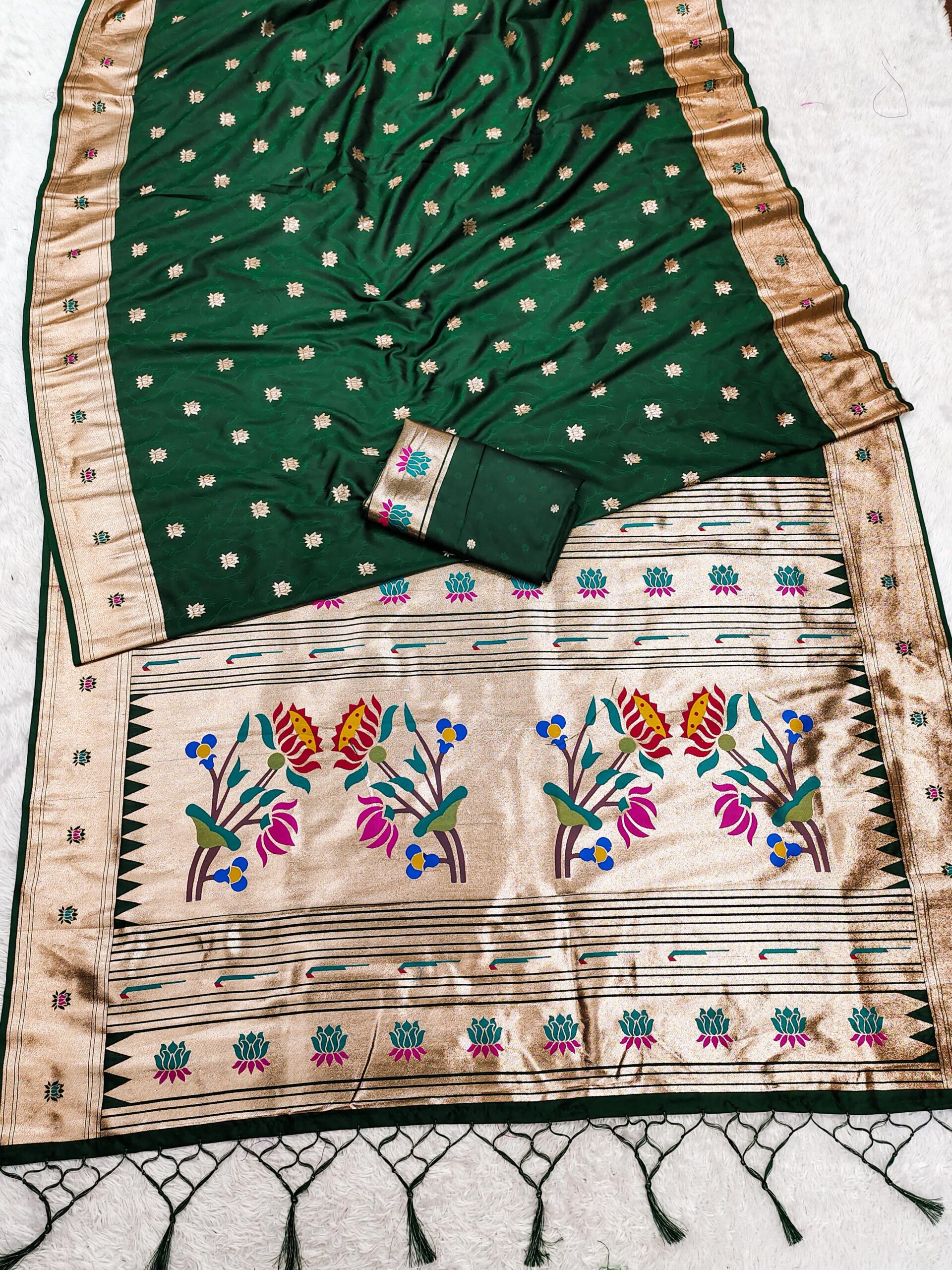 Dark Green Paithani Silk Lace Zari Work Saree