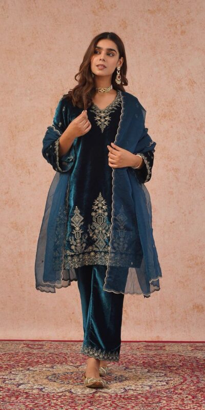 Peacock Blue Viscose Velvet Intricate Thread Salwar Suit