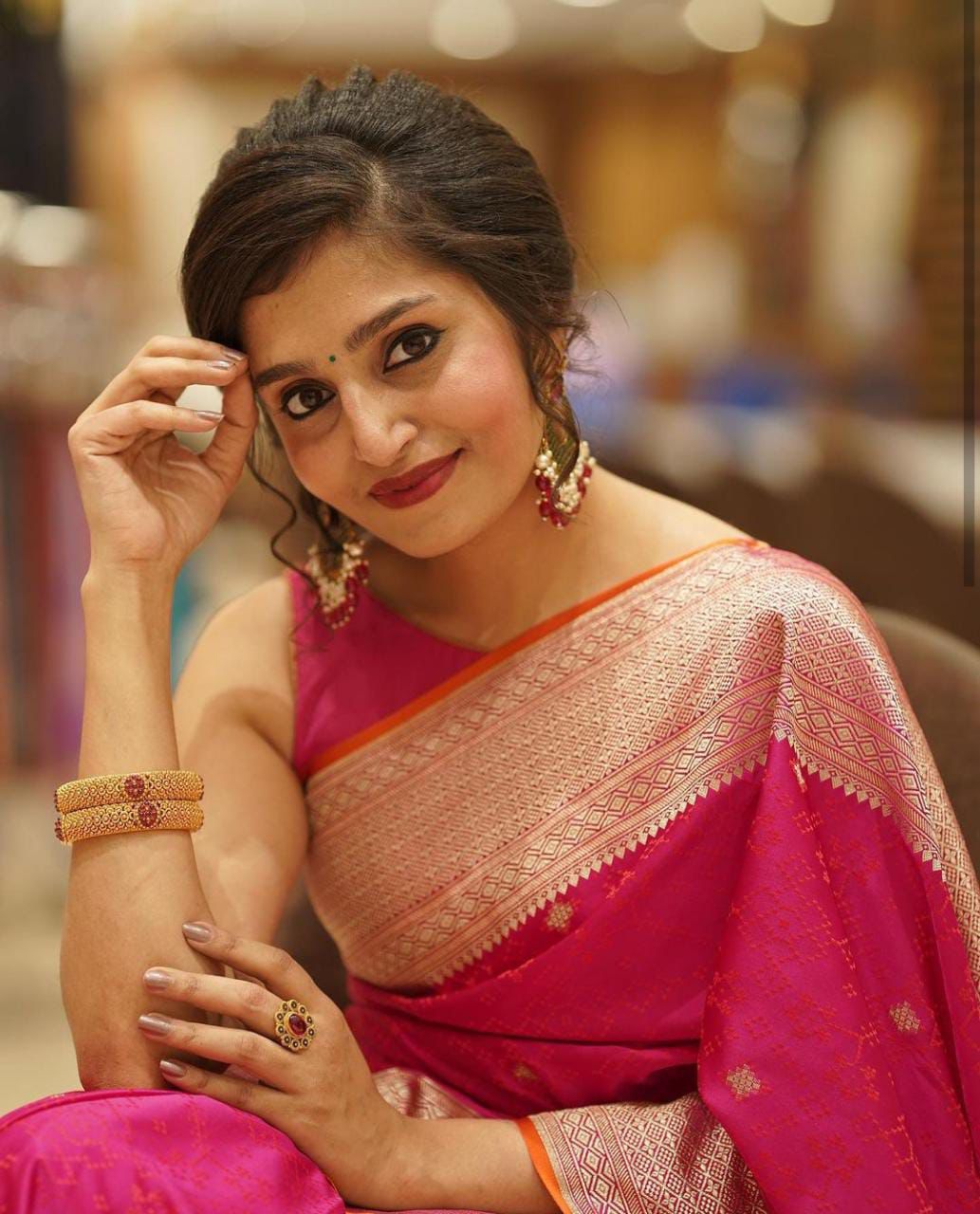 Pink Soft Lichi Silk On All Over Saree - Image 4