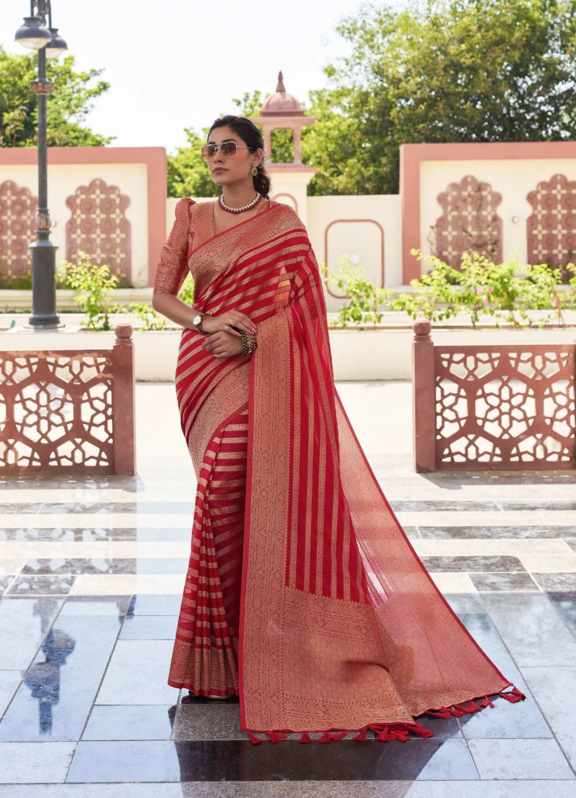 Red Lichi Silk Lace Border Work Saree - Image 3