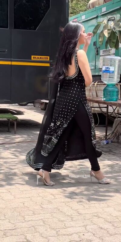 RTC 5912 Black Faux Georgette Salwar Suit Perfect for Wedding, Party, Baisakhi, Baby Shower, Sangeet – . Introductory Price ₹2099. Delivery 4-6 Working | Jump Suits, Tops & Bottoms, Track Suits, Trendy Wear, Salwar suit, Designer Suits, Casual Suits, Creative suits, Palazzo Suits, Party Wear Suits, Patiala Suits, Straight Suits