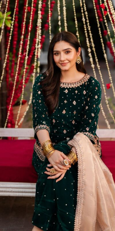 KD 1536 Green Viscose Velvet Thread Sequence Work Salwar Suit Wedding, Party, Festive, Events, Special Price ₹2399. Delivery 4-6 Working Days. Shop now. | Jump Suits, Tops & Bottoms, Track Suits, Trendy Wear, Salwar suit, Designer Suits, Casual Suits, Creative suits, Palazzo Suits, Party Wear Suits, Patiala Suits, Straight Suits