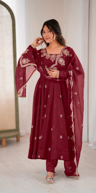 ZF 5011 Maroon Crunchy Silk Gown with Embroidery Work. Wedding, Party, Festive, Events Best Price ₹2099. Delivery 4-6 Working Days. Shop now. | Gowns, Bollywood Gowns, Creative Gowns, Designer Gowns, Embroidered Gowns, Party Wear Gowns
