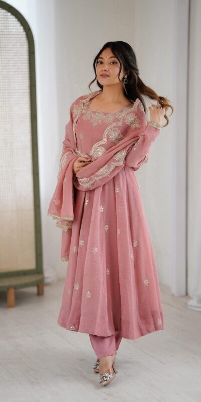 ZF 5011 Onion Crunchy Silk Gown with Embroidery Work. Wedding, Party, Festive, Events Best Price ₹2099. Delivery 4-6 Working Days. Shop now. | Gowns, Bollywood Gowns, Creative Gowns, Designer Gowns, Embroidered Gowns, Party Wear Gowns
