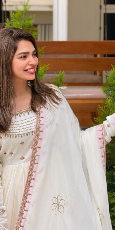 ZF 426 White Georgette Gown Perfect for Wedding, Party, Eid, Festival Celebrations, Haldi – . Introductory Price ₹1849. Delivery 4-6 Working Days. | Gowns, Bollywood Gowns, Creative Gowns, Designer Gowns, Embroidered Gowns, Party Wear Gowns