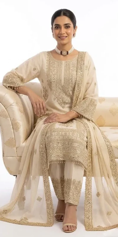 ZD 10020 Off White Chinon Silk Salwar Suit Perfect for Wedding, Party, Ganesh Chaturthi, Baby Shower, Makar Sankranti – . Affordable Price ₹1999. | Jump Suits, Salwar suit, Designer Suits, Casual Suits, Creative suits, Palazzo Suits, Party Wear Suits, Patiala Suits, Straight Suits