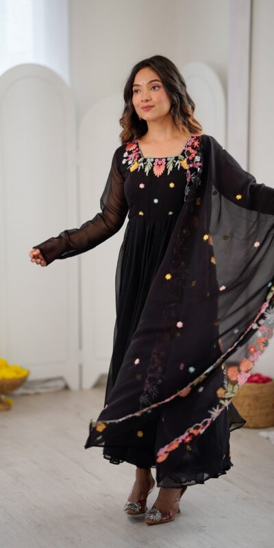NSR 901 Black Faux Georgette Salwar Suit with Lace Work & Embroidery Work. Introductory Price ₹2099. Delivery 4-6 Working Days. Shop now. | Jump Suits, Salwar suit, Designer Suits, Casual Suits, Creative suits, Palazzo Suits, Party Wear Suits, Patiala Suits, Straight Suits