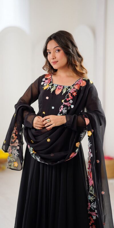 NSR 901 Black Faux Georgette Salwar Suit with Lace Work & Embroidery Work. Introductory Price ₹2099. Delivery 4-6 Working Days. Shop now. | Jump Suits, Salwar suit, Designer Suits, Casual Suits, Creative suits, Palazzo Suits, Party Wear Suits, Patiala Suits, Straight Suits