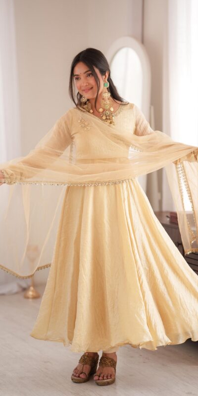 SRK 5355 Off White Doremon Crush Gown with Lace Work & Mirror Work. Exclusive Offer ₹2099. Delivery 4-6 Working Days. Shop now. | Gowns, Bollywood Gowns, Creative Gowns, Designer Gowns, Embroidered Gowns, Party Wear Gowns