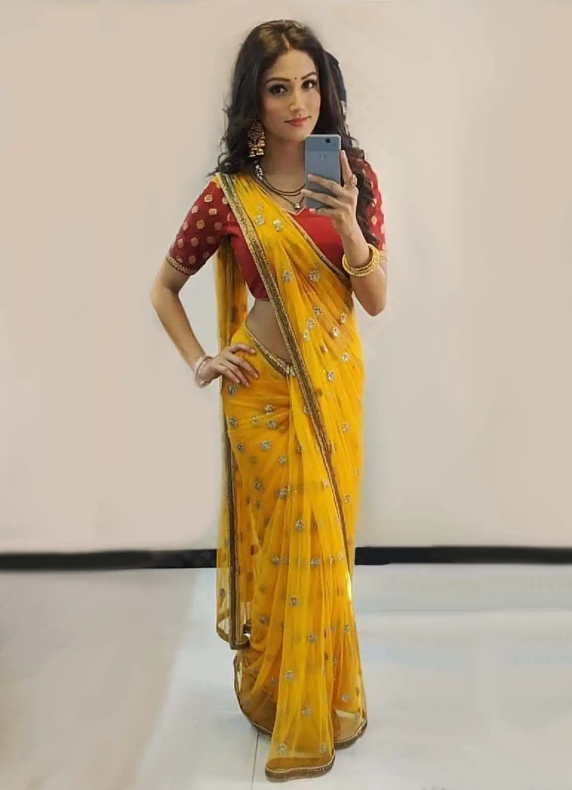 KT 3273 Yellow Saree :Original Organa Silk Blouse :Banglori Silk Work : Thread And Sequence Work With Fancy Lace Broder@1099/- Only | Sarees, Bollywood Sarees, Creative Sarees, Designer Sarees, Embroidered Sarees, Modern Digital sarees, Party Wear Sarees