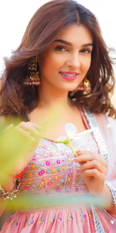 NSR 202 Pink Top : Heavy Faux Georgette Sharara : Heavy Faux Georgette Work : Heavy Embroidery Work Wedding, Party @2099/- | Salwar suit, Designer Suits, Casual Suits, Creative suits, Palazzo Suits, Party Wear Suits, Straight Suits