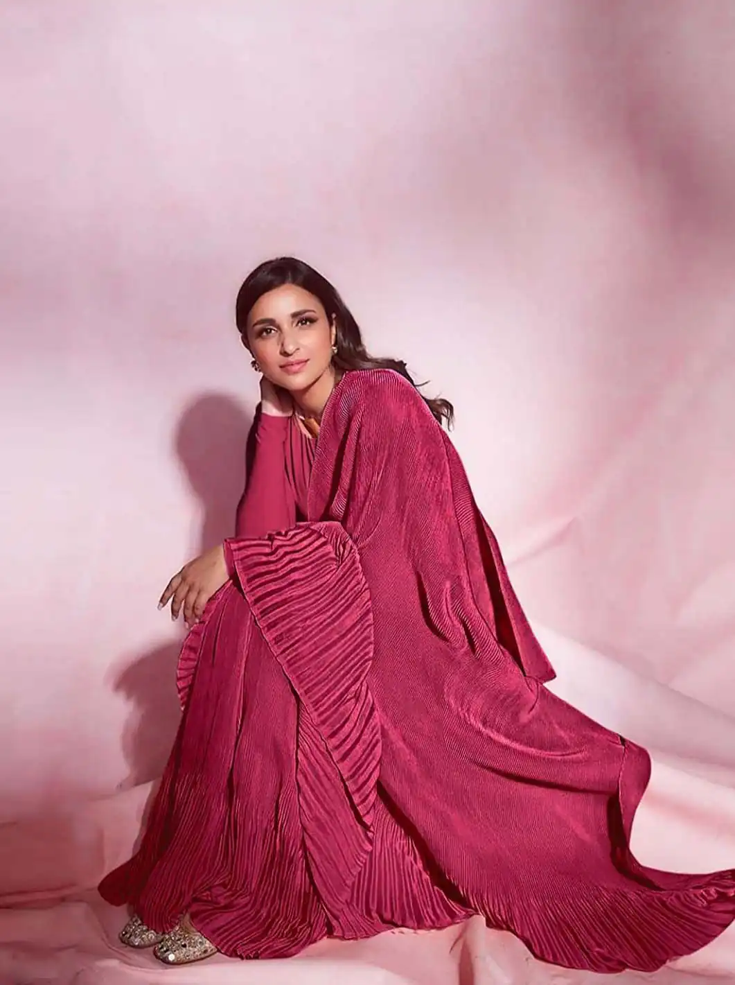 BT 1083 Red Saree : Premium Chinon Silk Work : Pleating Work Casual, Party Wear, Wedding Parineeti Chopra Pleated Saree @1499/- | Sarees, Bollywood Sarees, Creative Sarees, Designer Sarees, Embroidered Sarees, Party Wear Sarees