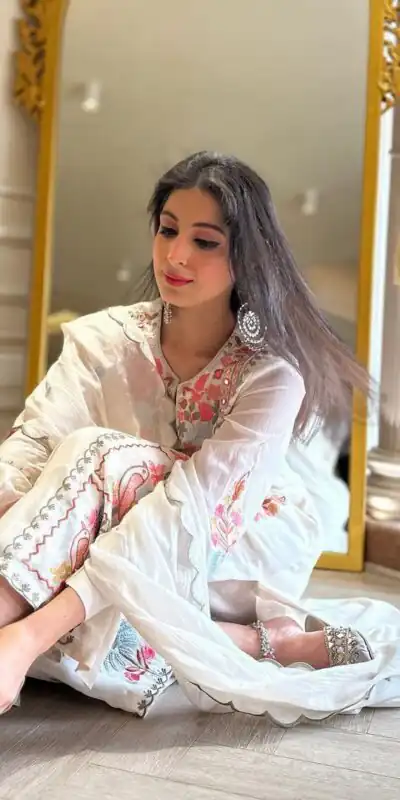 AD118 Violet Color Salwar Suit :Heavy Faux Georgette Heavy Embroidery Work With Riyal Mirror Hand Work Wedding, Traditionl Wear, Festive, Events @1950/- | Jump Suits, Salwar suit, Designer Suits, Casual Suits, Creative suits, Palazzo Suits, Party Wear Suits, Straight Suits