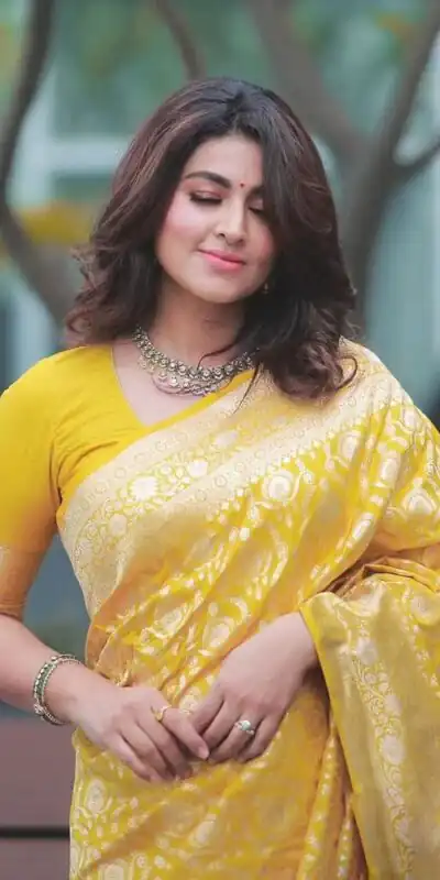 DDF Yellow Zalar Color Banarasi Soft Silk Ordinary Design Saree Casual, Party Wear, Wedding, Events, Etc. Expected Delivery 4-6 Working Days 1399/- | Sarees, Bollywood Sarees, Creative Sarees, Designer Sarees, Embroidered Sarees, Ethnic Saree, Modern Digital sarees, Party Wear Sarees