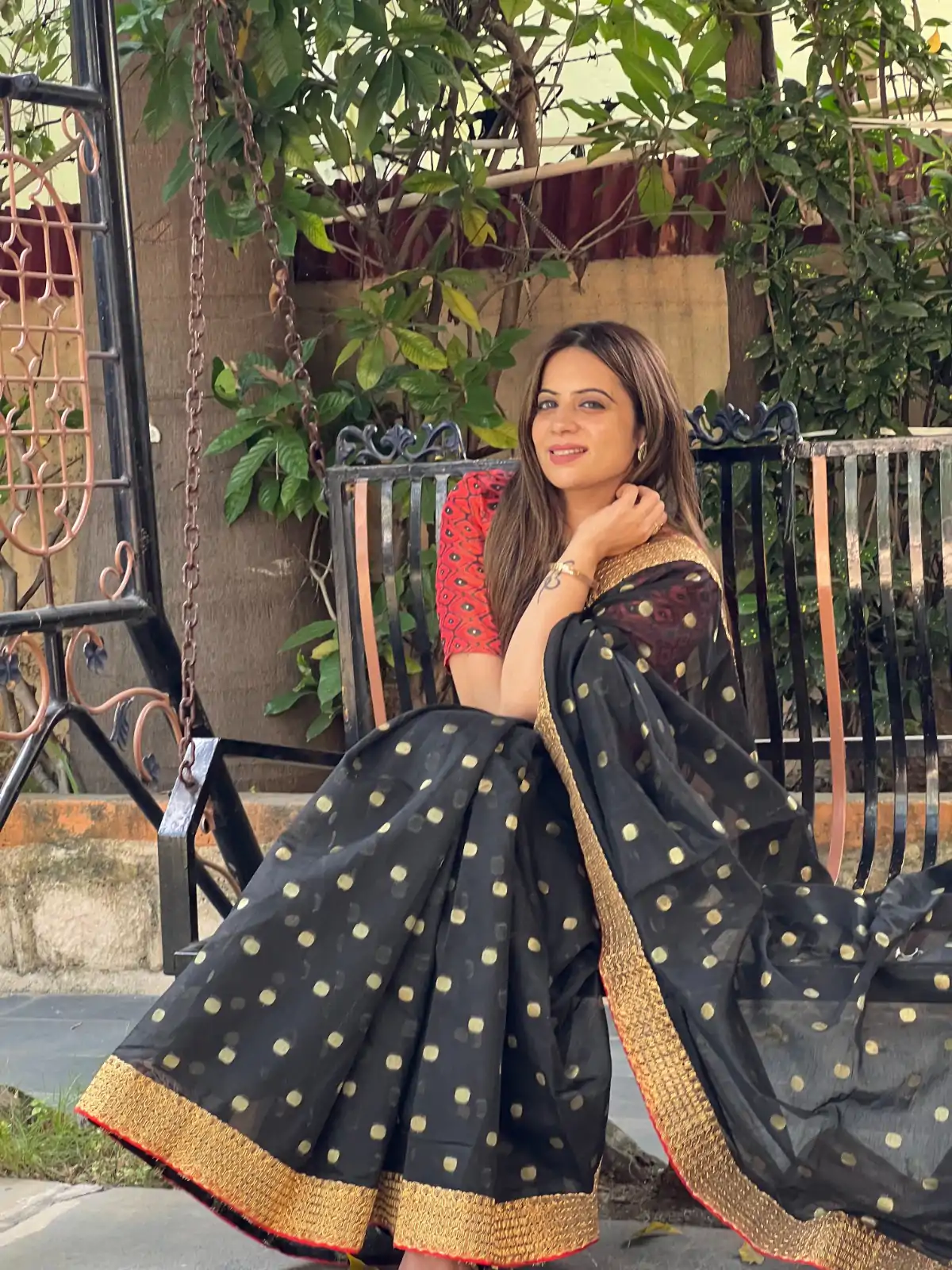 JR 502 Black Color Heavy Cotton Zequerd Butti Saree Casual, Party Wear, Wedding, Events Etc. Expected Delivery 4-6 Working Days 1499/- | Sarees, Bollywood Sarees, Creative Sarees, Designer Sarees, Embroidered Sarees, Ethnic Saree, Modern Digital sarees, Party Wear Sarees