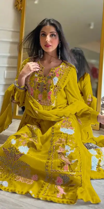 AD118 Yellow Color Georgette Embroidery Work Salwar Suit Casual, Wedding, Festive, Events Etc. Expected Delivery  4-6 Working Days @1950/- | Jump Suits, Salwar suit, Designer Suits, Casual Suits, Creative suits, Palazzo Suits, Party Wear Suits, Straight Suits