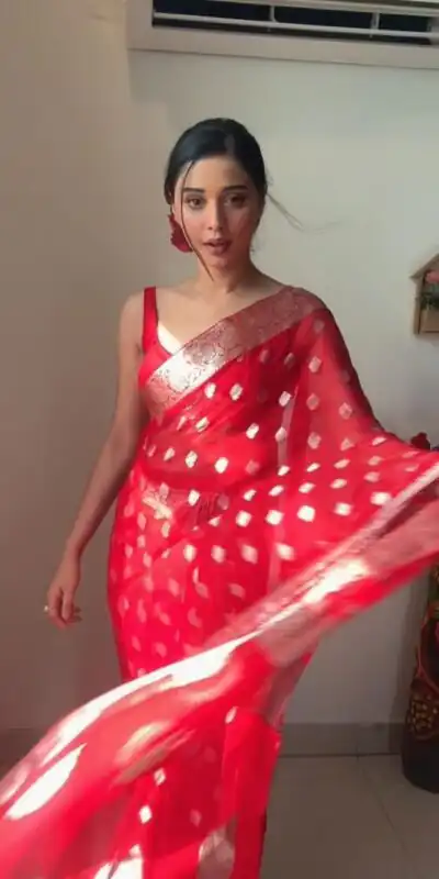 KP 5038 Red Color Soft Cotton Silk Golden Weaving Work Saree Casual, Party Wear, Wedding, Events Etc. Expected Delivery 4-6 Working Days @1549/- | Sarees, Bollywood Sarees, Creative Sarees, Designer Sarees, Embroidered Sarees, Ethnic Saree, Modern Digital sarees, Party Wear Sarees