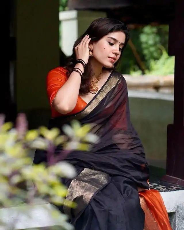 KP 5056 Black Color Soft Lilan Slab Weaving Work Fancy Saree Casual, Party Wear, Wedding, Events Etc. Expected Delivery 4-6 Working Days @1499/- | Sarees, Bollywood Sarees, Creative Sarees, Designer Sarees, Embroidered Sarees, Ethnic Saree, Modern Digital sarees, Party Wear Sarees